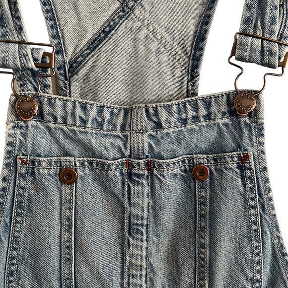 Free People We The Free Denim Overalls size 25 Distressed Blue - Picture 3 of 9